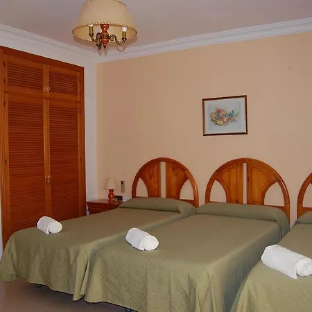 Hotel Antonio Conil 2*